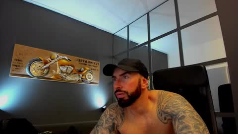 Snapshot of arongrant chatting on January 10, 12:04 pm AronGrant online show from January 10, 12:04 pm
