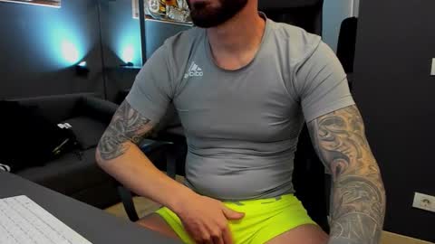 AronGrant online show from January 19, 10:19 am