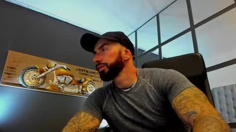 AronGrant online show from June 28, 8:53 am