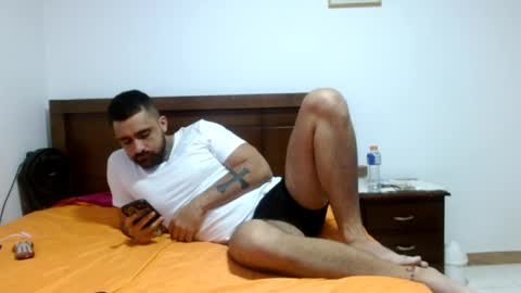 Snapshot of aronmiller404 chatting on September 15, 9:04 pm aronmiller online show from September 15, 9:04 pm
