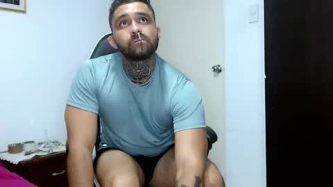 aronmiller online show from September 26, 4:11 pm