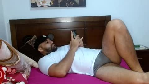 aronmiller online show from September 29, 5:29 pm