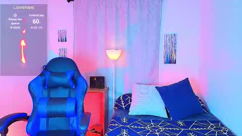 noah and ivy online show from November 12, 9:32 am