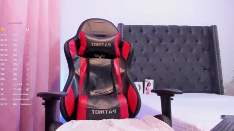   online show from December 12, 6:31 pm