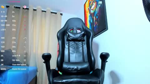   online show from May 29, 2:48 pm