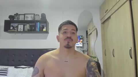 ARON  Independent model  online show from November 1, 2:13 am