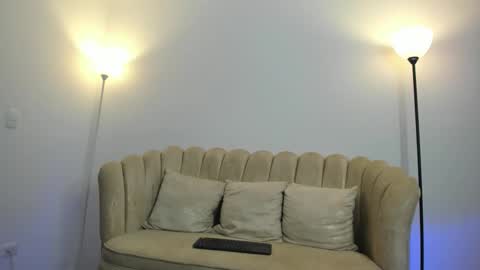   online show from September 26, 12:14 am