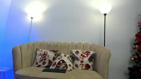   online show from December 15, 2:16 am