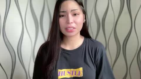 KATE MORE  online show from November 3, 3:41 am