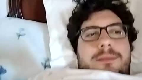 Snapshot of arribobuchi653319 chatting on March 13, 3:29 pm J online show from March 13, 3:29 pm