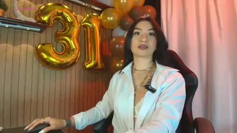    online show from October 23, 8:51 pm