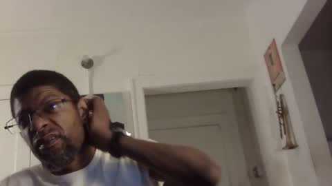 Arteblazze not daddy boy bitch or nigga online show from February 7, 1:47 am