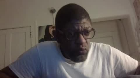 Snapshot of arteblazze chatting on November 13, 4:11 am Arteblazze not daddy boy bitch or nigga online show from November 13, 4:11 am