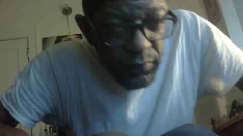 Snapshot of arteblazze chatting on November 15, 5:20 pm Arteblazze not daddy boy bitch or nigga online show from November 15, 5:20 pm