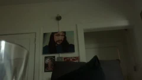 Snapshot of arteblazze chatting on December 22, 5:43 pm Arteblazze not daddy boy bitch or nigga online show from December 22, 5:43 pm