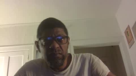 Snapshot of arteblazze chatting on February 14, 3:14 am Arteblazze not daddy boy bitch or nigga online show from February 14, 3:14 am