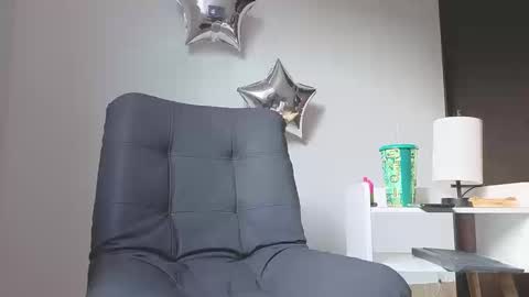   online show from September 25, 12:53 pm