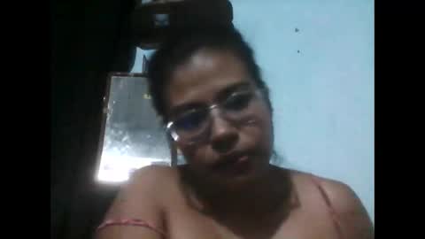 Snapshot of artemis951223 chatting on December 8, 8:47 pm Artemis online show from December 8, 8:47 pm