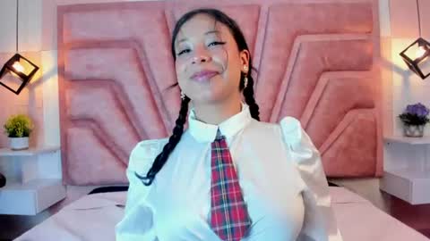 Snapshot of artemis_57 chatting on June 19, 4:28 am Artemis online show from June 19, 4:28 am