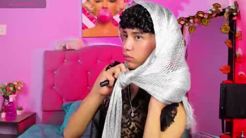 Snapshot of artemis_jones chatting on March 25, 10:27 pm Artemis online show from March 25, 10:27 pm