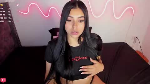 ESTEFANY online show from December 23, 6:00 am