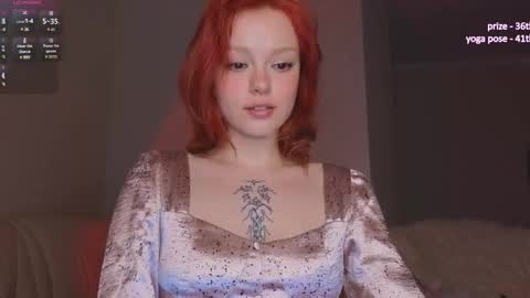 SEE U THURSDAY  online show from December 25, 10:37 pm