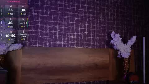 artemisablake online show from November 12, 5:13 pm