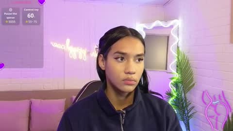 artemiss_tay online show from November 3, 7:04 pm