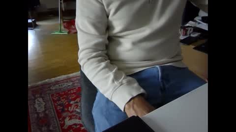 Snapshot of artesian99 chatting on September 27, 10:09 am artesian99 online show from September 27, 10:09 am