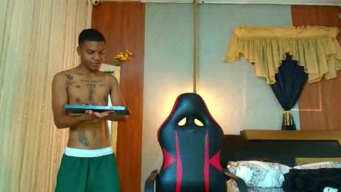 Snapshot of arthur_collins_ chatting on May 23, 4:11 pm ARTHUR online show from May 23, 4:11 pm