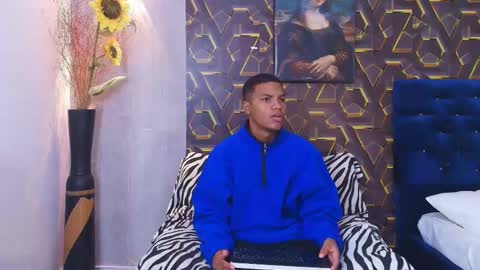Snapshot of arthur_collins_ chatting on June 6, 8:46 pm ARTHUR online show from June 6, 8:46 pm
