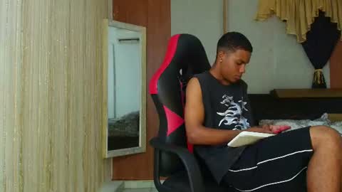 Snapshot of arthur_collins_ chatting on June 15, 10:23 pm ARTHUR online show from June 15, 10:23 pm