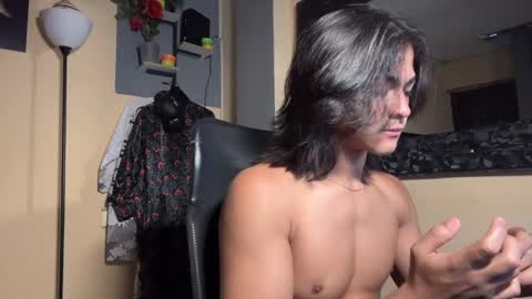 I AM HERE online show from September 29, 1:55 am