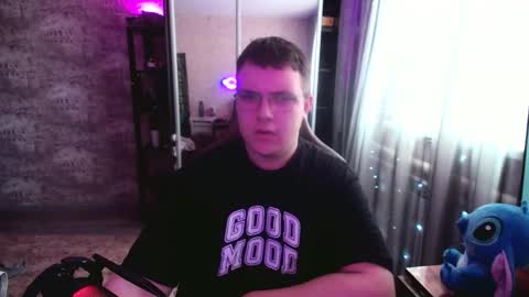 arthurabel online show from March 23, 10:41 am