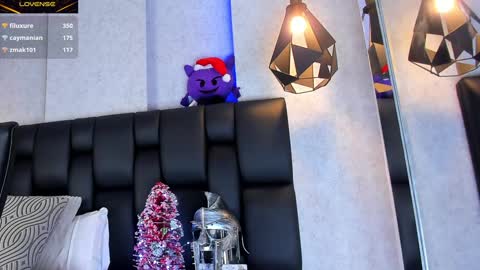 Arthur online show from December 17, 12:23 am