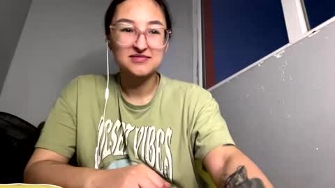 Mia  online show from April 2, 2:26 pm