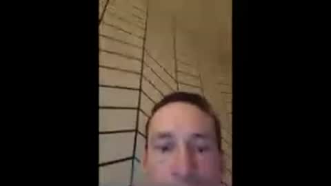 Snapshot of artii_sperm_shot chatting on June 14, 2:46 am artii_sperm_shot online show from June 14, 2:46 am