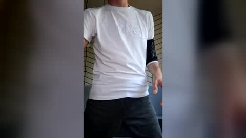 Snapshot of artii_sperm_shot chatting on July 26, 5:59 am artii_sperm_shot online show from July 26, 5:59 am