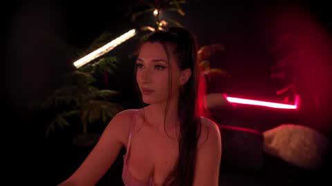 Marlene online show from May 2, 1:32 am