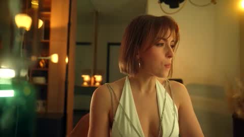 The ticket show has been postponed to Monday tomorrow. Sorry womens day online show from October 3, 10:07 pm