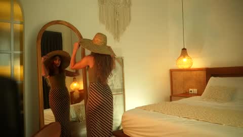 Snapshot of artmosphera chatting on April 1, 11:02 pm The ticket show has been postponed to Monday tomorrow. Sorry womens day online show from April 1, 11:02 pm