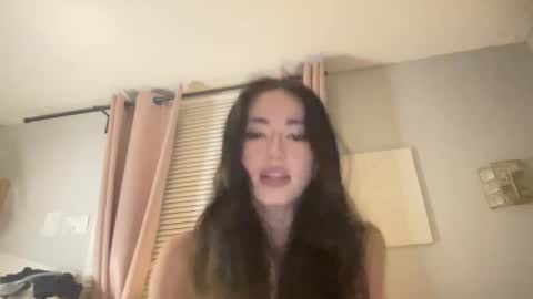 Audrey online show from January 12, 1:32 am