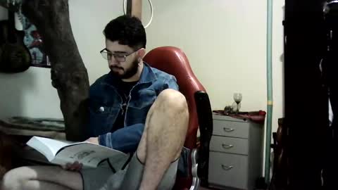 Snapshot of artorias_4 chatting on December 20, 4:09 am artorias 4 online show from December 20, 4:09 am