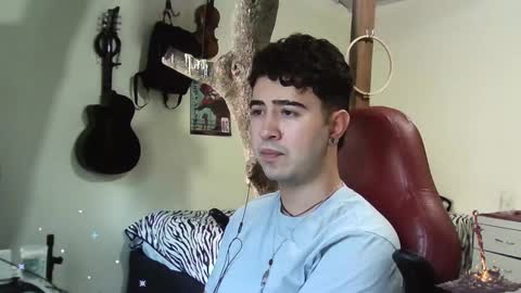 Snapshot of artorias_4 chatting on January 7, 5:53 pm artorias 4 online show from January 7, 5:53 pm