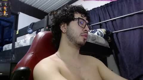 Snapshot of artorias_4 chatting on September 16, 1:50 am artorias 4 online show from September 16, 1:50 am