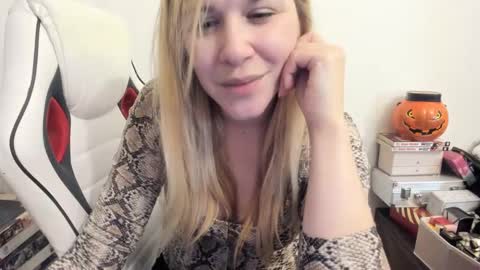 MIA online show from January 19, 7:37 pm