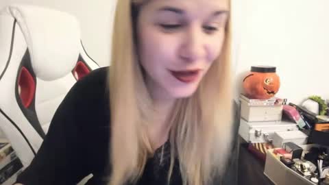 MIA online show from January 27, 6:09 pm