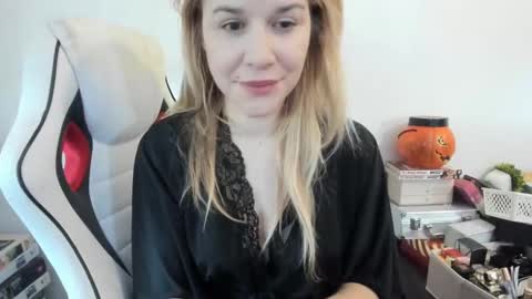 MIA online show from January 28, 10:02 am