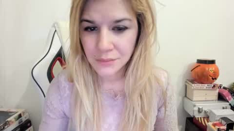 MIA online show from January 30, 9:25 pm