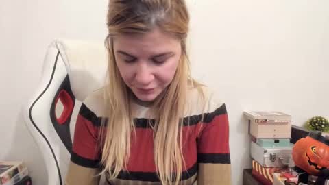 MIA online show from February 6, 8:45 pm